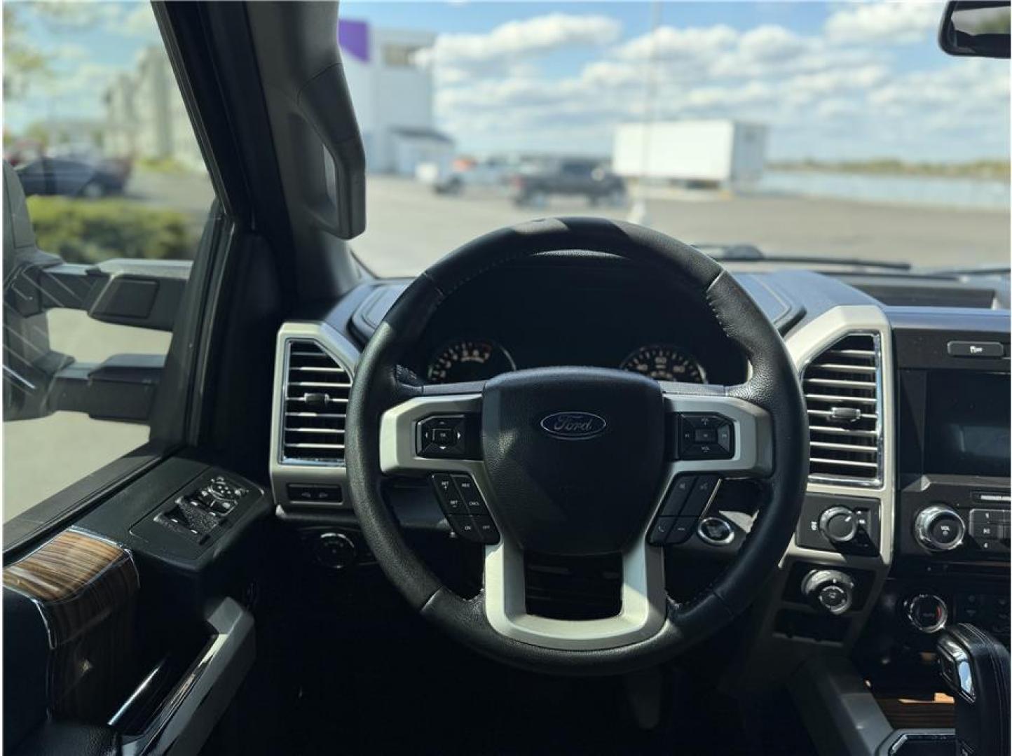 2016 White /No Color Ford F150 SuperCrew Cab (1FTFW1EG0GF) with an V6, EcoBoost, TT, 3.5L engine, Auto, 6-Spd SelShft transmission, located at 607 W Columbia Drive, Kennewick, WA, 99336, (509) 987-1069, 46.216743, -119.126404 - Photo#4