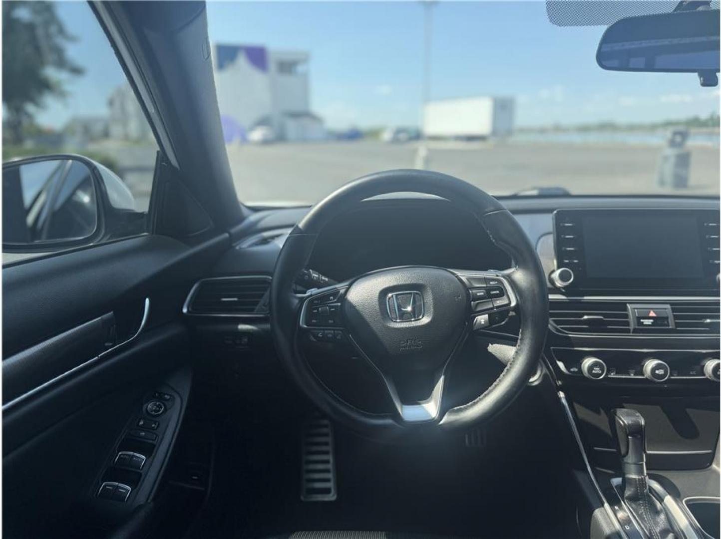 2020 White /No Color Honda Accord (1HGCV1F35LA) with an 4-Cyl, i-VTEC, Turbo, 1.5 Liter engine, Automatic, CVT w/Sport Mode transmission, located at 607 W Columbia Drive, Kennewick, WA, 99336, (509) 987-1069, 46.216743, -119.126404 - Photo#4
