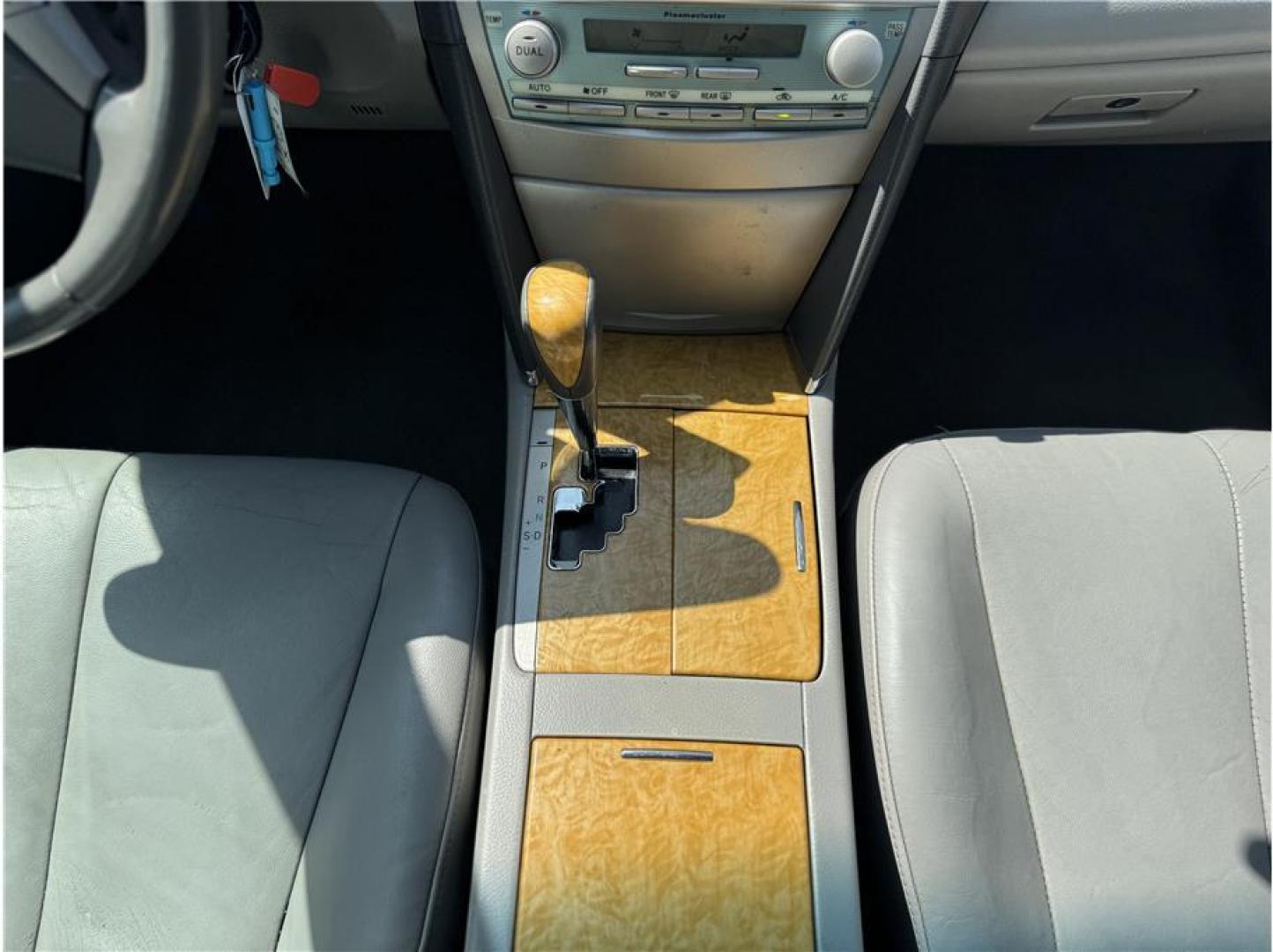 2007 Blue /No Color Toyota Camry (4T1BK46K17U) with an V6, 3.5 Liter engine, Automatic transmission, located at 607 W Columbia Drive, Kennewick, WA, 99336, (509) 987-1069, 46.216743, -119.126404 - Photo#10