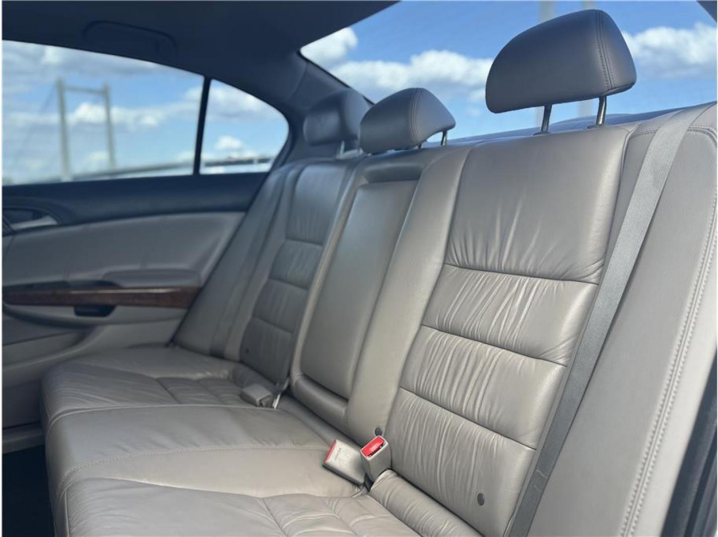 2012 Gray /No Color Honda Accord (1HGCP3F86CA) with an V6, VTEC, 3.5 Liter engine, Automatic, 5-Spd transmission, located at 607 W Columbia Drive, Kennewick, WA, 99336, (509) 987-1069, 46.216743, -119.126404 - Photo#3