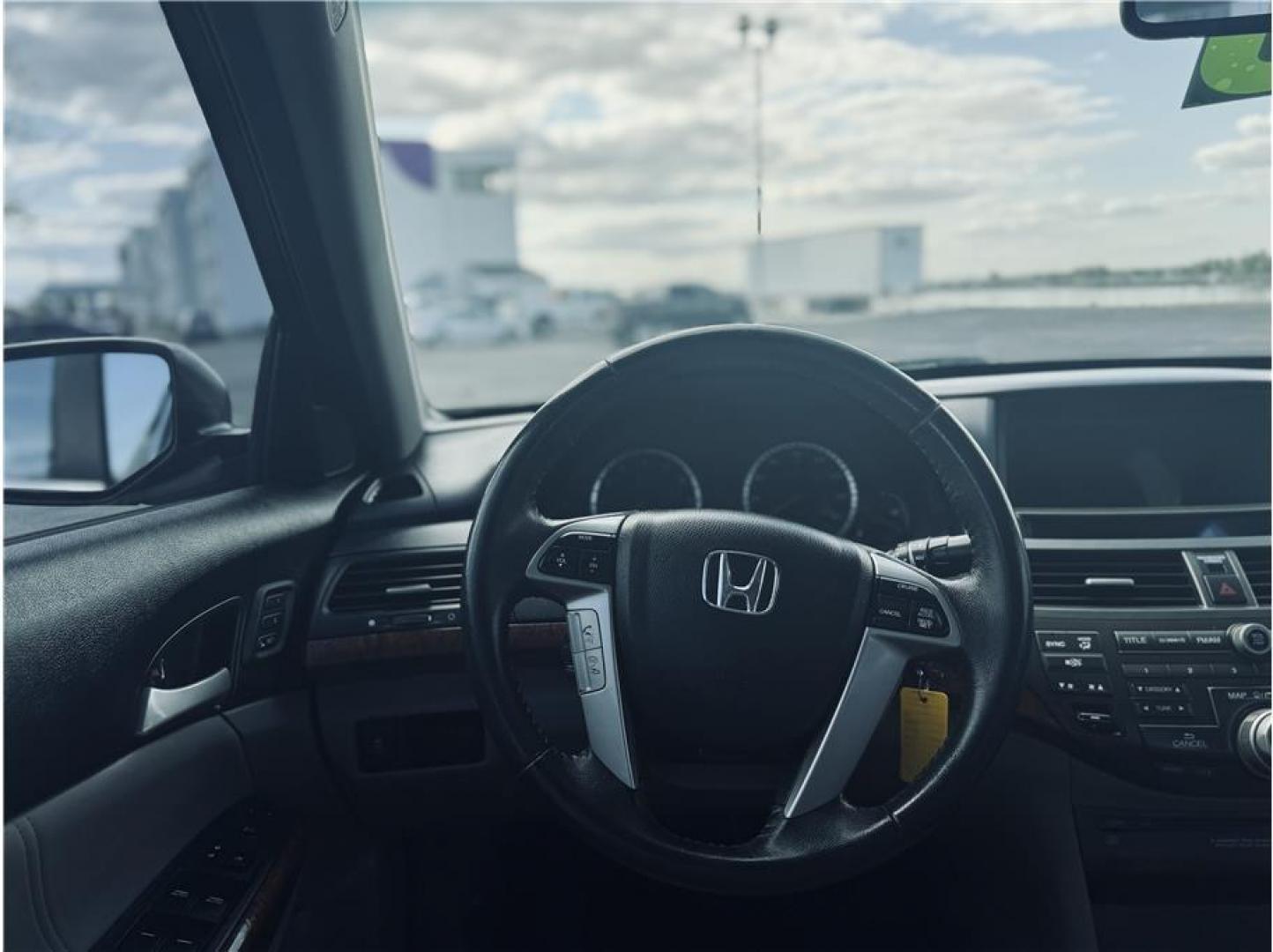 2012 Gray /No Color Honda Accord (1HGCP3F86CA) with an V6, VTEC, 3.5 Liter engine, Automatic, 5-Spd transmission, located at 607 W Columbia Drive, Kennewick, WA, 99336, (509) 987-1069, 46.216743, -119.126404 - Photo#4