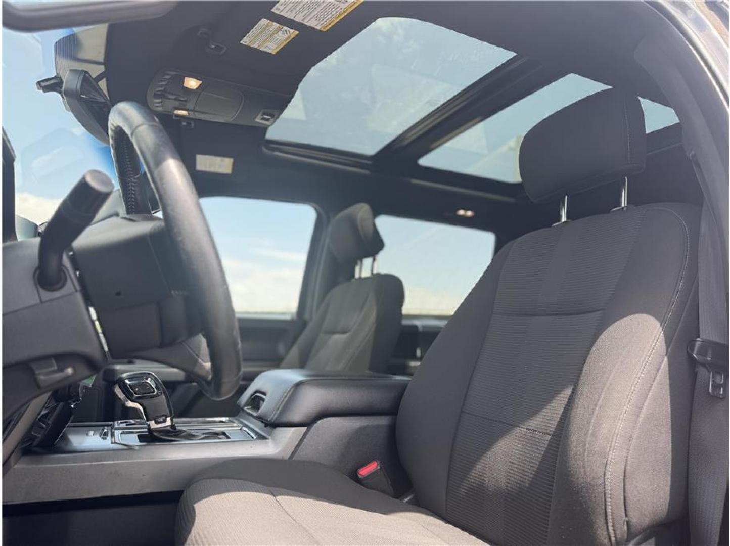 2017 Gray /No Color Ford F150 SuperCrew Cab (1FTEW1EG1HF) with an V6, EcoBoost, TT, 3.5L engine, Auto, 6-Spd SelShft transmission, located at 607 W Columbia Drive, Kennewick, WA, 99336, (509) 987-1069, 46.216743, -119.126404 - Photo#8