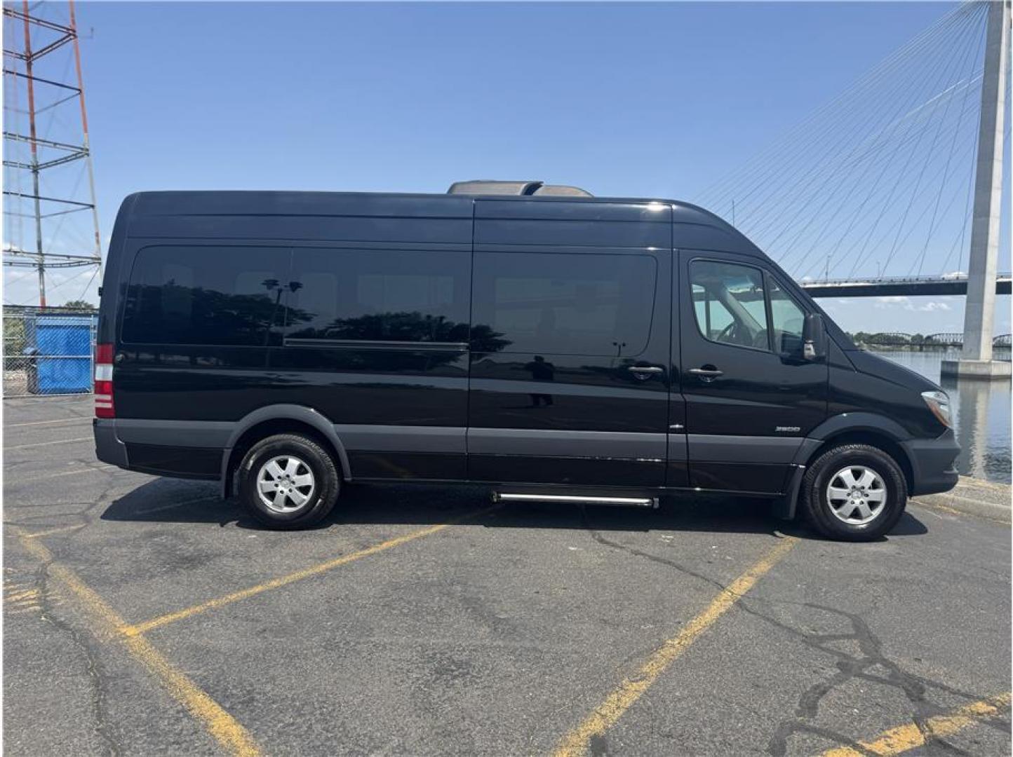 2014 Black /No Color Mercedes-benz Sprinter 2500 Passenger (WDZPE8DC7E5) with an 4-Cyl, Turbo Dsl, 2.1L engine, Auto, 7-Spd 7G-Tronic transmission, located at 607 W Columbia Drive, Kennewick, WA, 99336, (509) 987-1069, 46.216743, -119.126404 - Photo#2