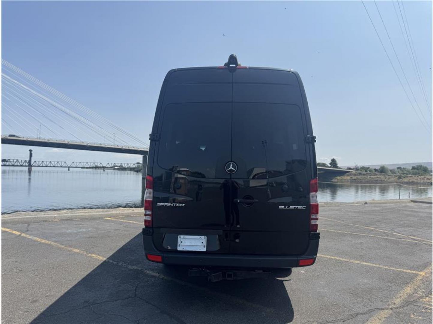 2014 Black /No Color Mercedes-benz Sprinter 2500 Passenger (WDZPE8DC7E5) with an 4-Cyl, Turbo Dsl, 2.1L engine, Auto, 7-Spd 7G-Tronic transmission, located at 607 W Columbia Drive, Kennewick, WA, 99336, (509) 987-1069, 46.216743, -119.126404 - Photo#16