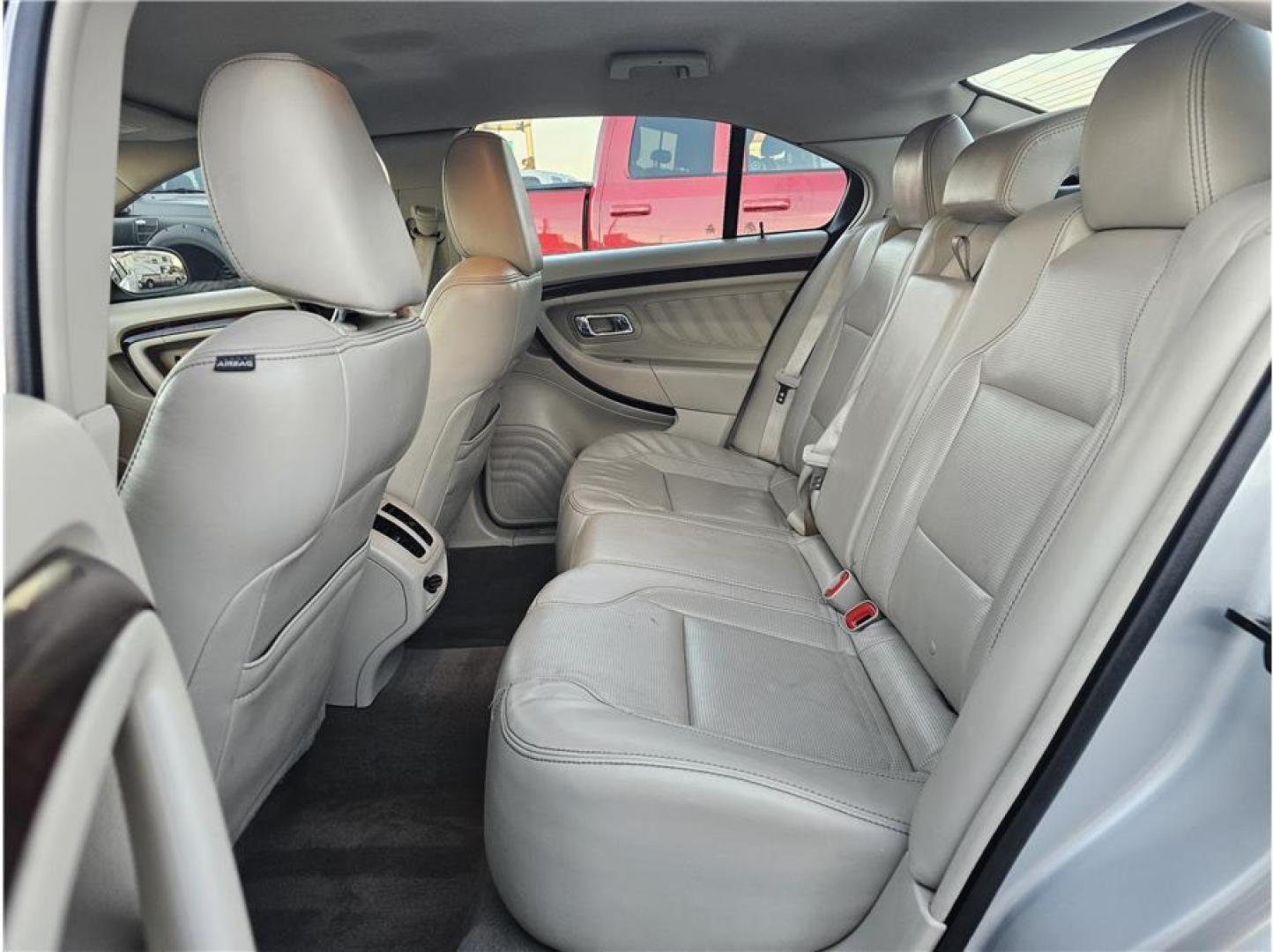 2011 No Color /No Color Ford Taurus (1FAHP2FW6BG) with an V6, 3.5 Liter engine, Automatic, 6-Spd w/Overdrive transmission, located at 607 W Columbia Drive, Kennewick, WA, 99336, (509) 987-1069, 46.216743, -119.126404 - Photo#15