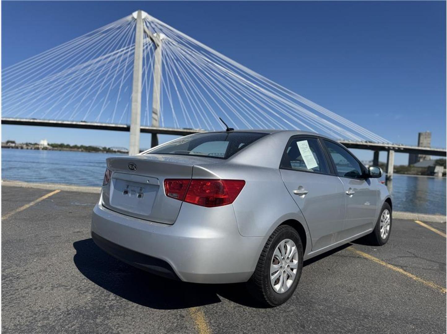 2010 Silver /No Color Kia Forte (KNAFT4A20A5) with an 4-Cyl, 2.0 Liter engine, Automatic, 4-Spd w/Overdrive transmission, located at 607 W Columbia Drive, Kennewick, WA, 99336, (509) 987-1069, 46.216743, -119.126404 - Photo#12
