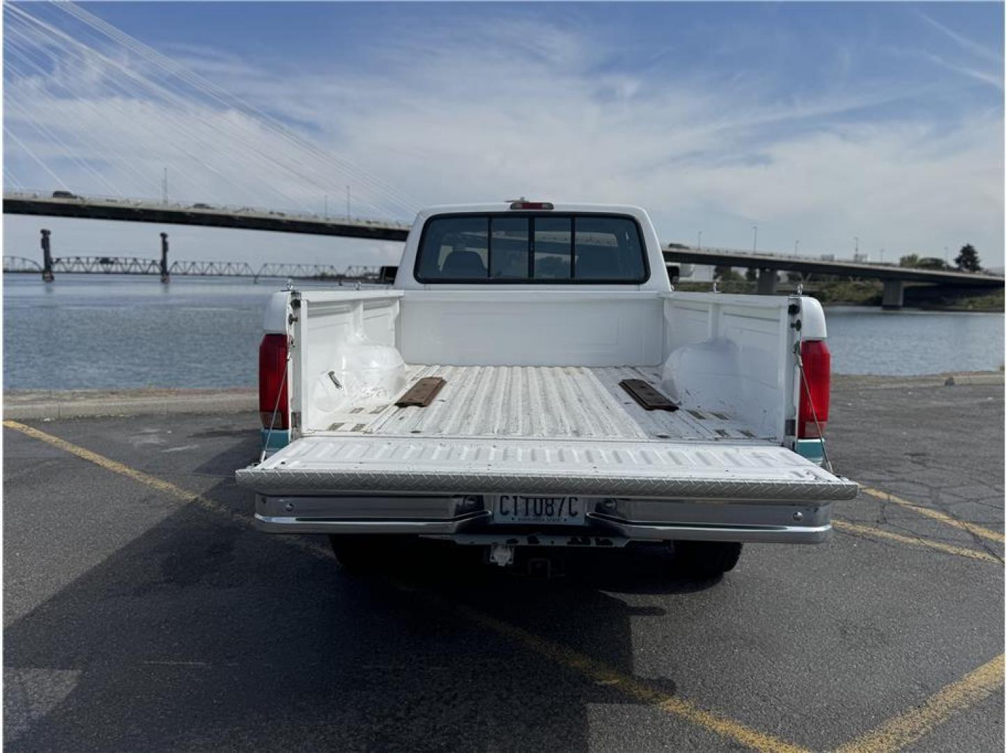 1997 No Color /No Color Ford F250 Super Cab (1FTHX25G2VE) with an V8, 460/7.5 Liter engine, Automatic transmission, located at 607 W Columbia Drive, Kennewick, WA, 99336, (509) 987-1069, 46.216743, -119.126404 - Photo#11