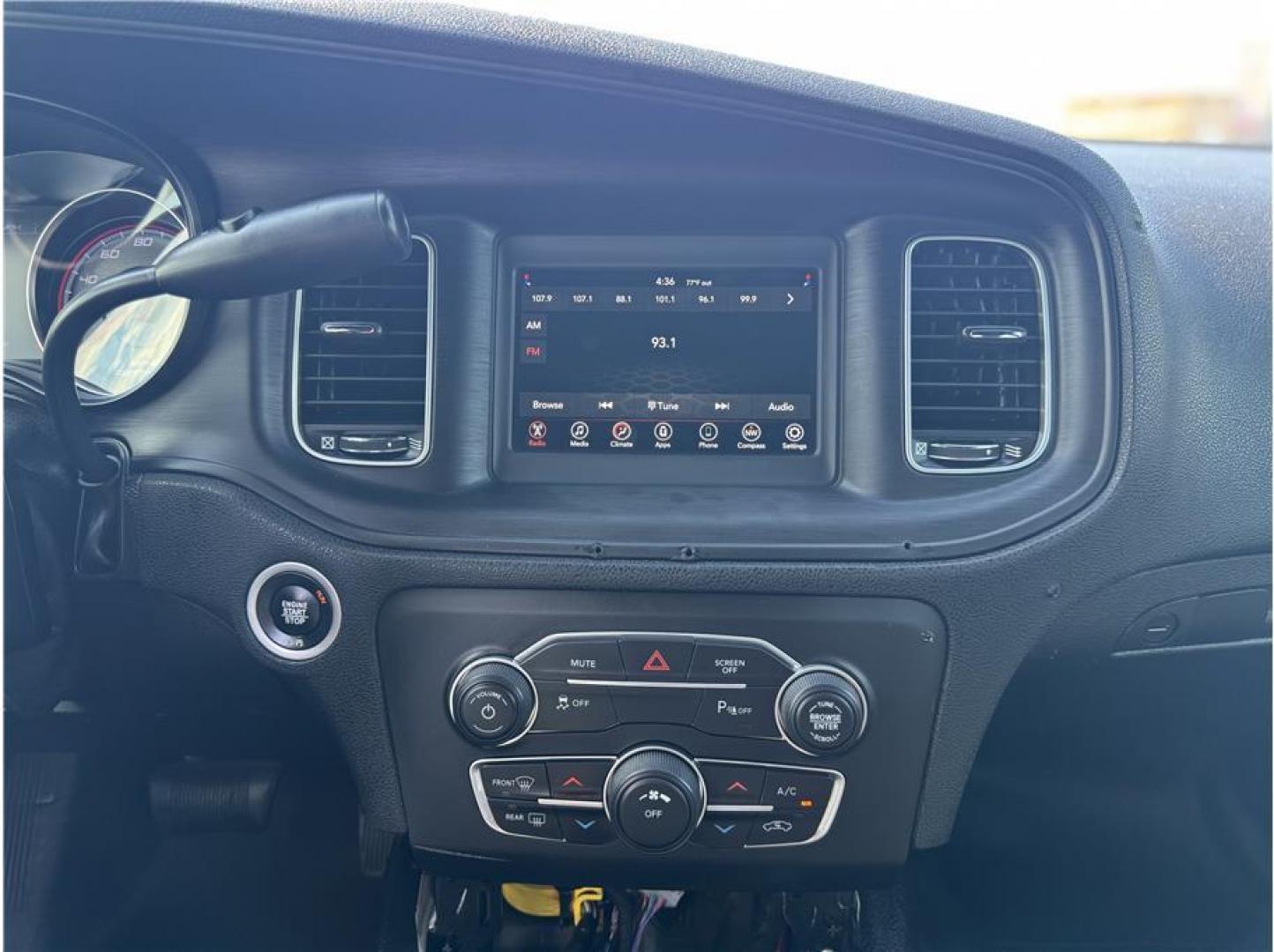 2019 Silver /No Color Dodge Charger (2C3CDXKT2KH) with an V6, 3.6 Liter engine, Automatic, 8-Spd w/AutoStick transmission, located at 607 W Columbia Drive, Kennewick, WA, 99336, (509) 987-1069, 46.216743, -119.126404 - Photo#9