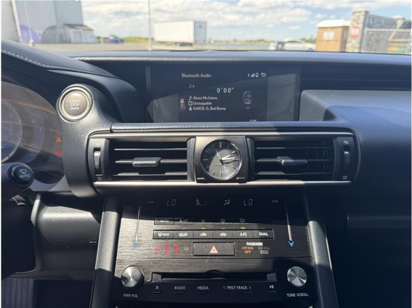 2018 White /No Color Lexus IS (JTHBA1D20J5) with an 4-Cyl, Turbo, 2.0 Liter engine, Automatic, 8-Spd transmission, located at 607 W Columbia Drive, Kennewick, WA, 99336, (509) 987-1069, 46.216743, -119.126404 - Photo#9
