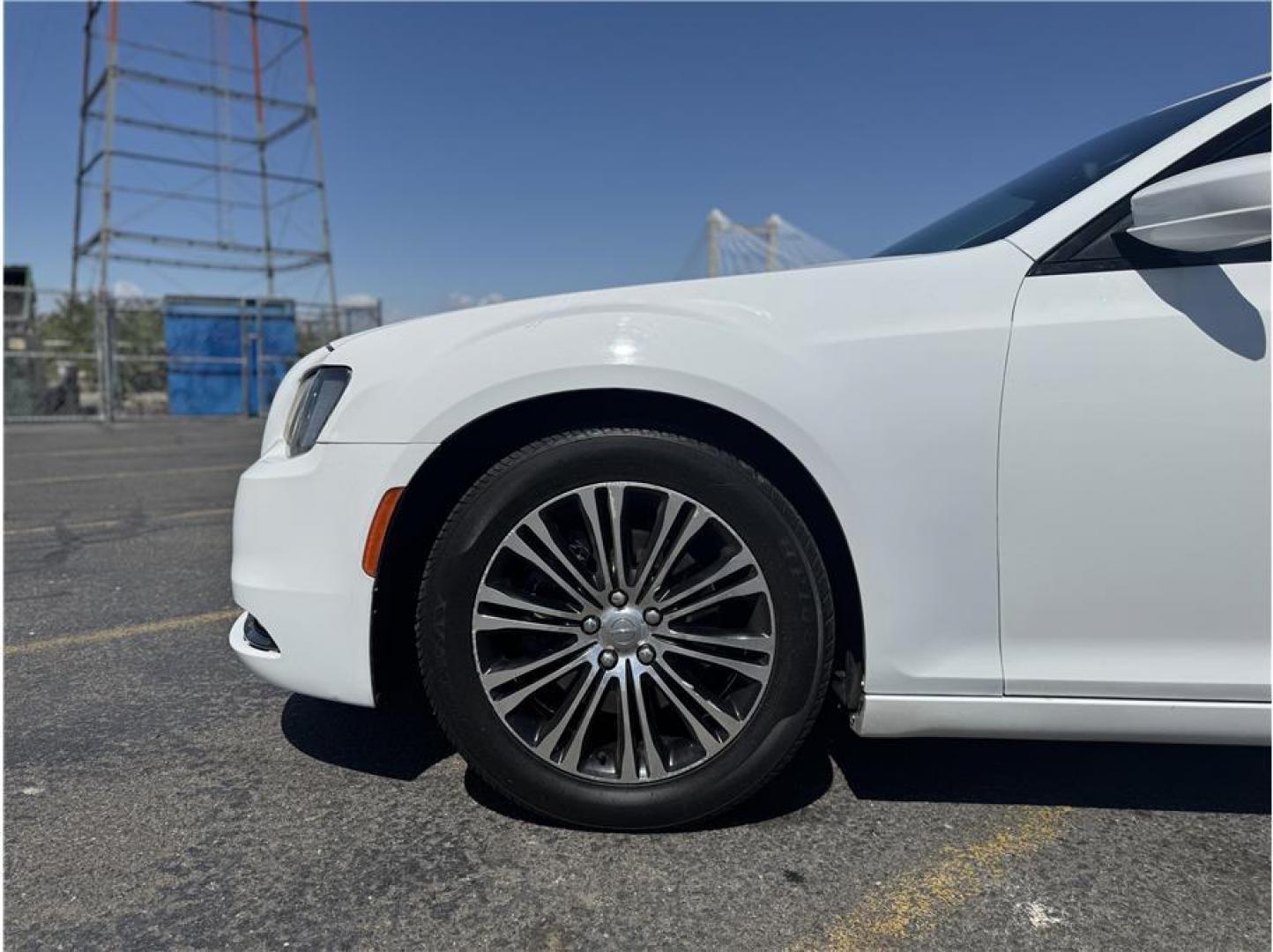 2016 White /No Color Chrysler 300 (2C3CCAGG2GH) with an V6, Flex Fuel, 3.6 Liter engine, Automatic, 8-Spd transmission, located at 607 W Columbia Drive, Kennewick, WA, 99336, (509) 987-1069, 46.216743, -119.126404 - Photo#16