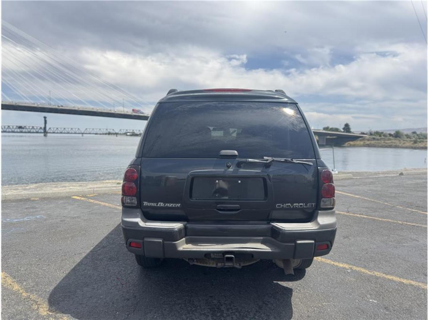 2004 Black /No Color Chevrolet Trailblazer (1GNET16S046) with an 6-Cyl, 4.2 Liter engine, Automatic transmission, located at 607 W Columbia Drive, Kennewick, WA, 99336, (509) 987-1069, 46.216743, -119.126404 - Photo#15