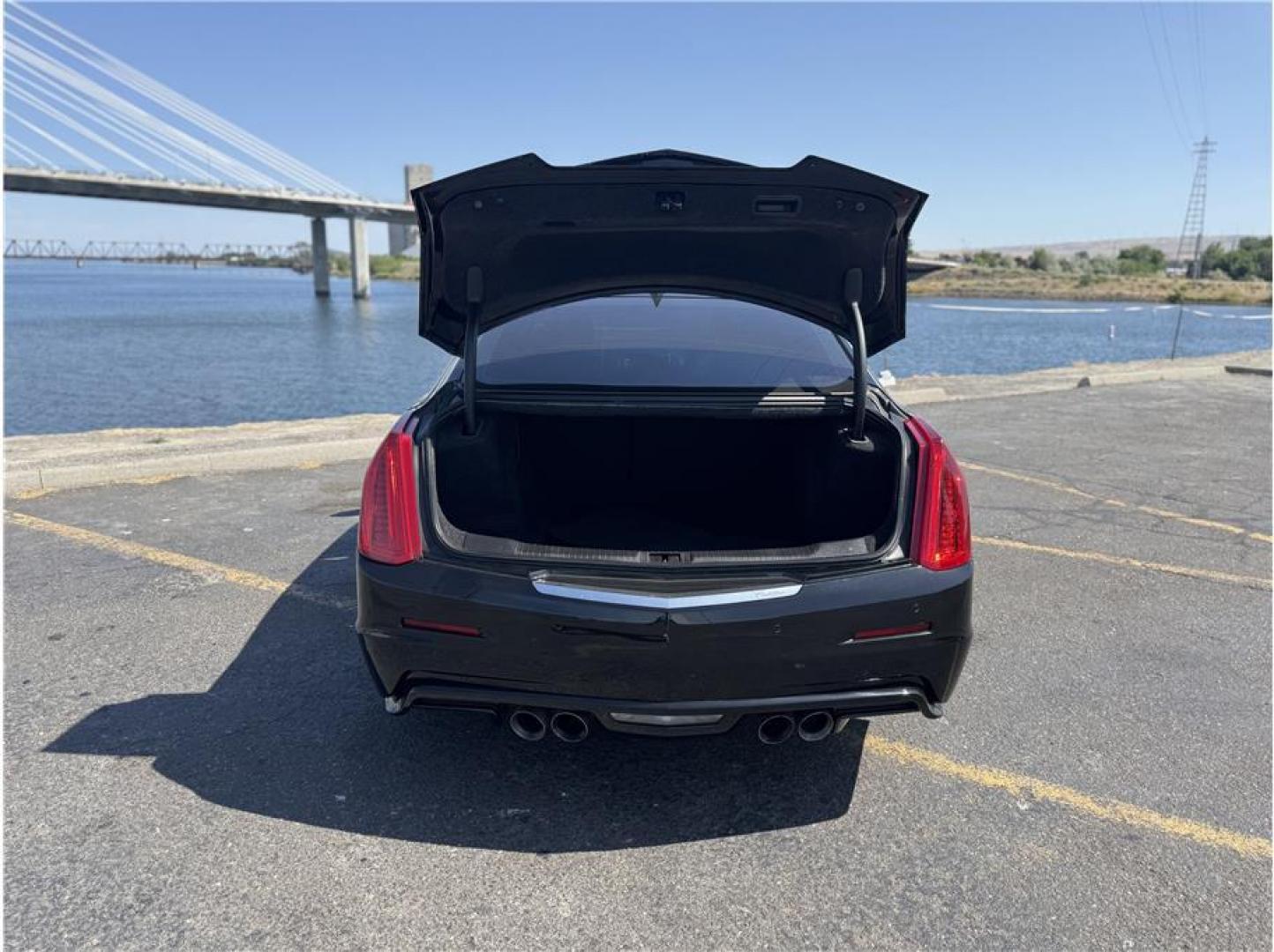 2016 Black /No Color Cadillac ATS-V (1G6AN1RY2G0) with an V6, Twin Turbo, 3.6 Liter engine, Automatic, 8-Spd transmission, located at 607 W Columbia Drive, Kennewick, WA, 99336, (509) 987-1069, 46.216743, -119.126404 - Photo#13