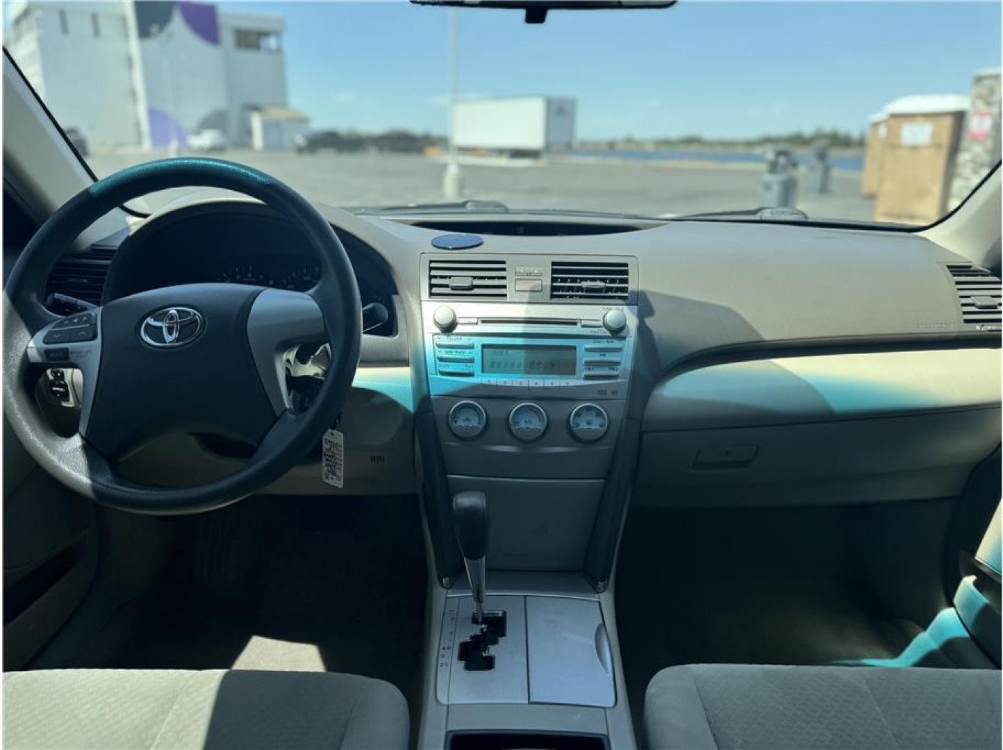 2009 Beige /No Color Toyota Camry (4T1BE46K79U) with an 4-Cyl, 2.4 Liter engine, Automatic, 5-Spd w/Overdrive transmission, located at 607 W Columbia Drive, Kennewick, WA, 99336, (509) 987-1069, 46.216743, -119.126404 - Photo#5