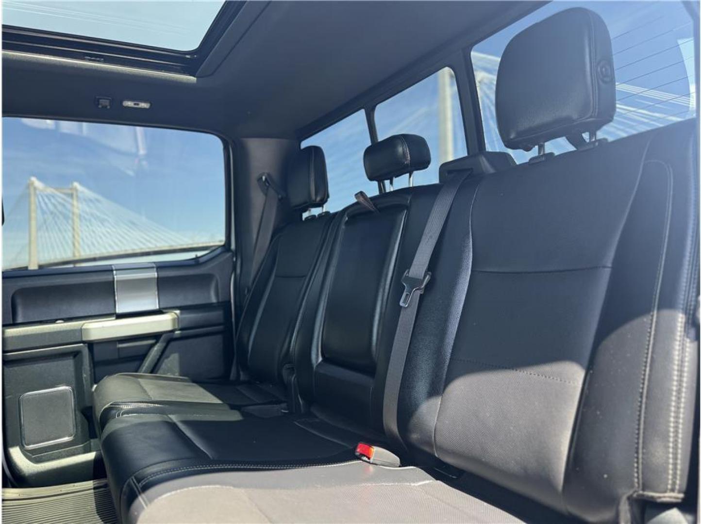 2015 Silver /No Color Ford F150 SuperCrew Cab (1FTEW1EG8FF) with an V6, EcoBoost, TT, 3.5L engine, Automatic, 6-Spd transmission, located at 607 W Columbia Drive, Kennewick, WA, 99336, (509) 987-1069, 46.216743, -119.126404 - Photo#3