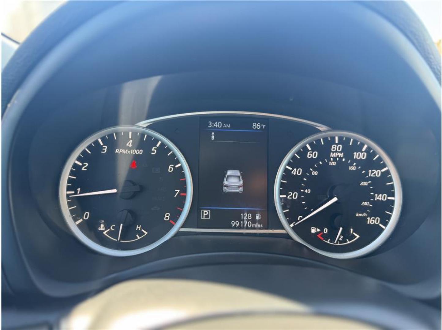 2019 Blue /No Color Nissan Sentra (3N1AB7AP6KY) with an 4-Cyl, 1.8 Liter engine, Automatic, CVT w/Xtronic transmission, located at 607 W Columbia Drive, Kennewick, WA, 99336, (509) 987-1069, 46.216743, -119.126404 - Photo#9