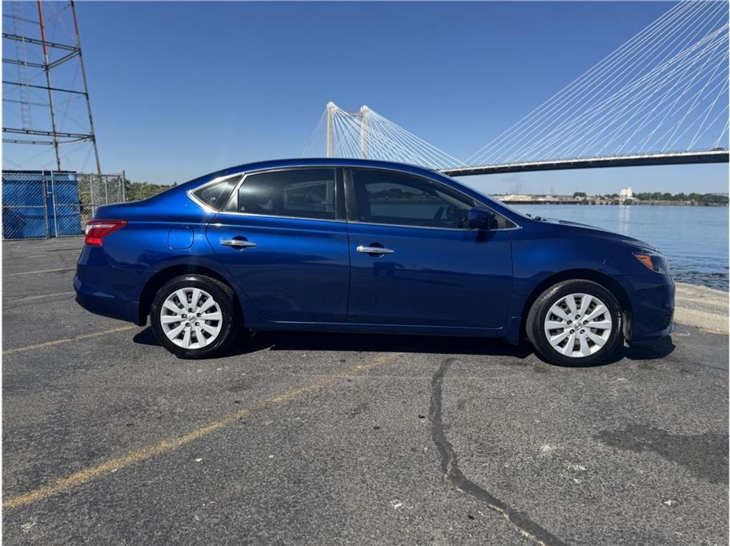 2019 Blue /No Color Nissan Sentra (3N1AB7AP6KY) with an 4-Cyl, 1.8 Liter engine, Automatic, CVT w/Xtronic transmission, located at 607 W Columbia Drive, Kennewick, WA, 99336, (509) 987-1069, 46.216743, -119.126404 - Photo#12