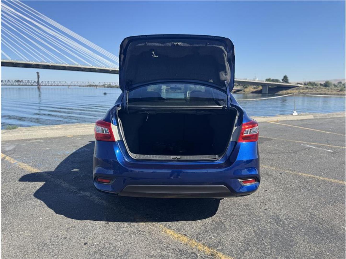 2019 Blue /No Color Nissan Sentra (3N1AB7AP6KY) with an 4-Cyl, 1.8 Liter engine, Automatic, CVT w/Xtronic transmission, located at 607 W Columbia Drive, Kennewick, WA, 99336, (509) 987-1069, 46.216743, -119.126404 - Photo#14