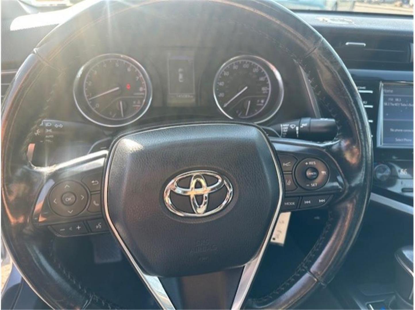 2020 Silver /No Color Toyota Camry (4T1G11AK7LU) with an 4-Cyl, 2.5 Liter engine, Automatic, 8-Spd w/Sequential Shift transmission, located at 607 W Columbia Drive, Kennewick, WA, 99336, (509) 987-1069, 46.216743, -119.126404 - Photo#10
