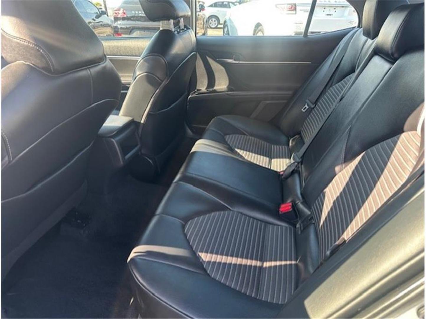 2020 Silver /No Color Toyota Camry (4T1G11AK7LU) with an 4-Cyl, 2.5 Liter engine, Automatic, 8-Spd w/Sequential Shift transmission, located at 607 W Columbia Drive, Kennewick, WA, 99336, (509) 987-1069, 46.216743, -119.126404 - Photo#15