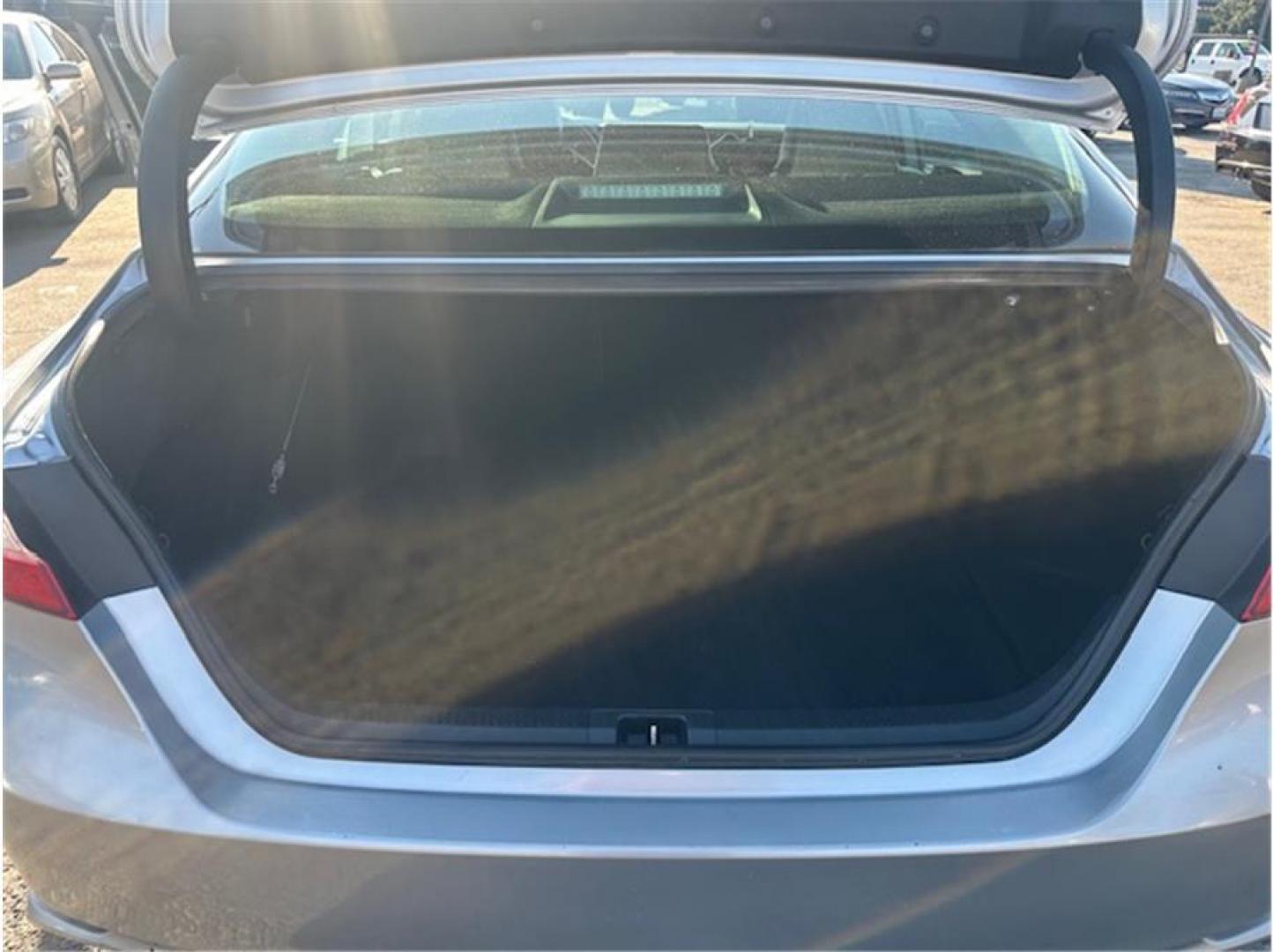 2020 Silver /No Color Toyota Camry (4T1G11AK7LU) with an 4-Cyl, 2.5 Liter engine, Automatic, 8-Spd w/Sequential Shift transmission, located at 607 W Columbia Drive, Kennewick, WA, 99336, (509) 987-1069, 46.216743, -119.126404 - Photo#17