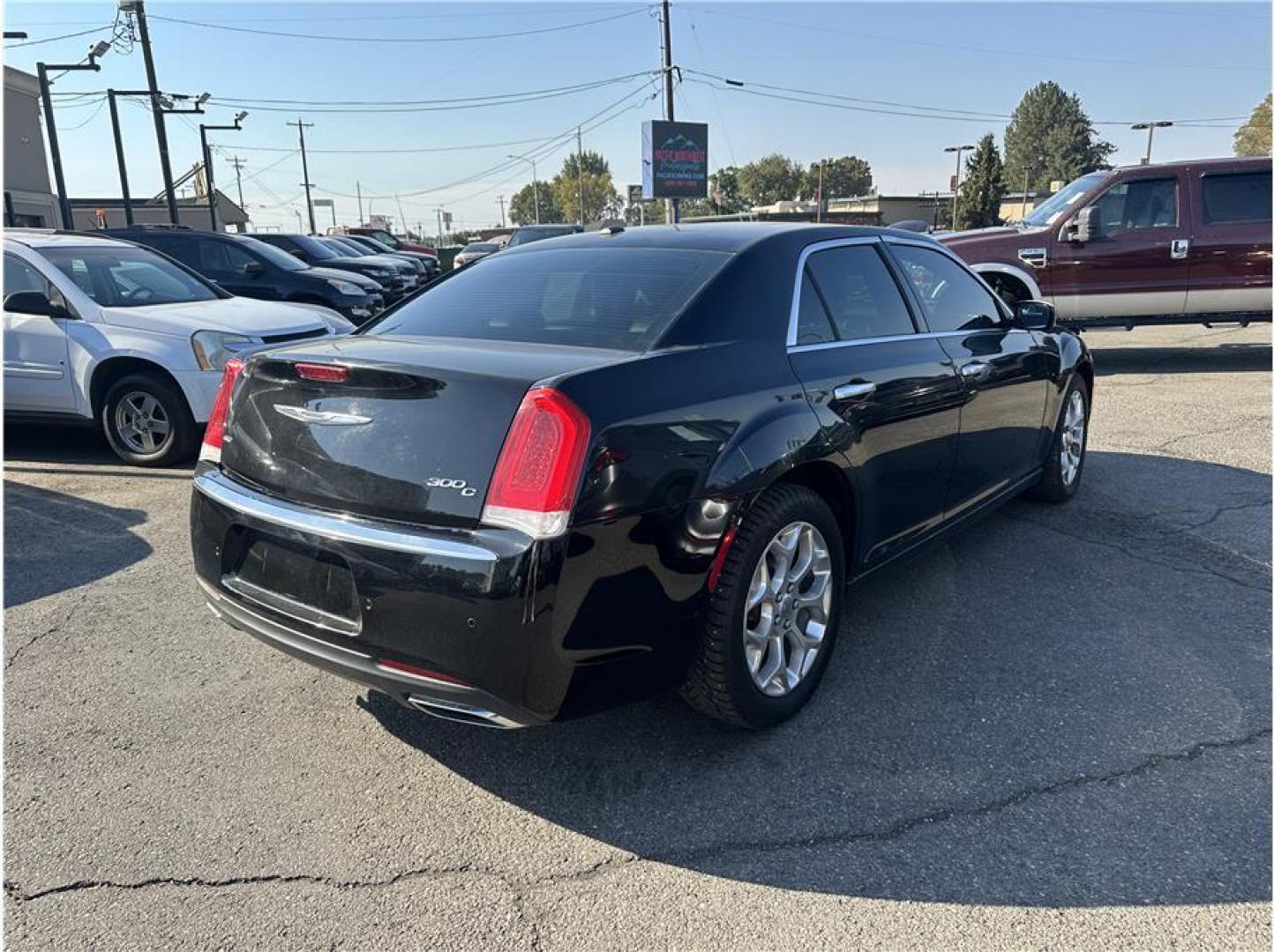 2016 Black /No Color Chrysler 300 (2C3CCASG1GH) with an V6, Flex Fuel, 3.6 Liter engine, Automatic, 8-Spd transmission, located at 607 W Columbia Drive, Kennewick, WA, 99336, (509) 987-1069, 46.216743, -119.126404 - Photo#4