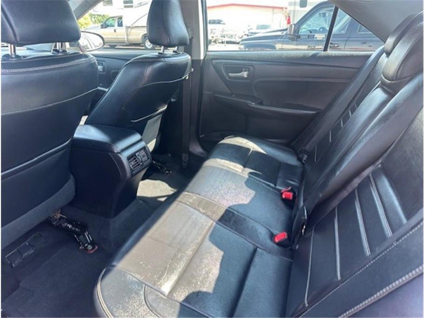 2016 Red /No Color Toyota Camry (4T1BF1FK8GU) with an 4-Cyl, 2.5 Liter engine, Auto, 6-Spd SeqShft transmission, located at 607 W Columbia Drive, Kennewick, WA, 99336, (509) 987-1069, 46.216743, -119.126404 - Photo#15