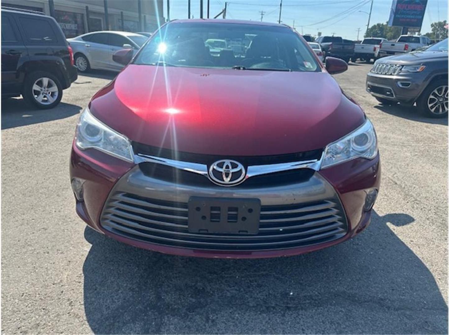 2016 Red /No Color Toyota Camry (4T1BF1FK8GU) with an 4-Cyl, 2.5 Liter engine, Auto, 6-Spd SeqShft transmission, located at 607 W Columbia Drive, Kennewick, WA, 99336, (509) 987-1069, 46.216743, -119.126404 - Photo#16