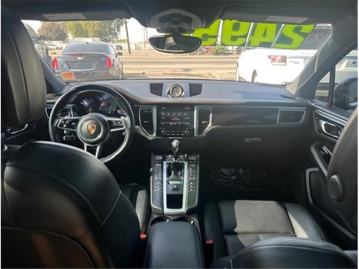 2017 Black /No Color Porsche Macan (WP1AB2A56HL) with an V6, Twin Turbo, 3.0 Liter engine, Auto, 7-Spd PDK Dbl-Cltch transmission, located at 607 W Columbia Drive, Kennewick, WA, 99336, (509) 987-1069, 46.216743, -119.126404 - Photo#11