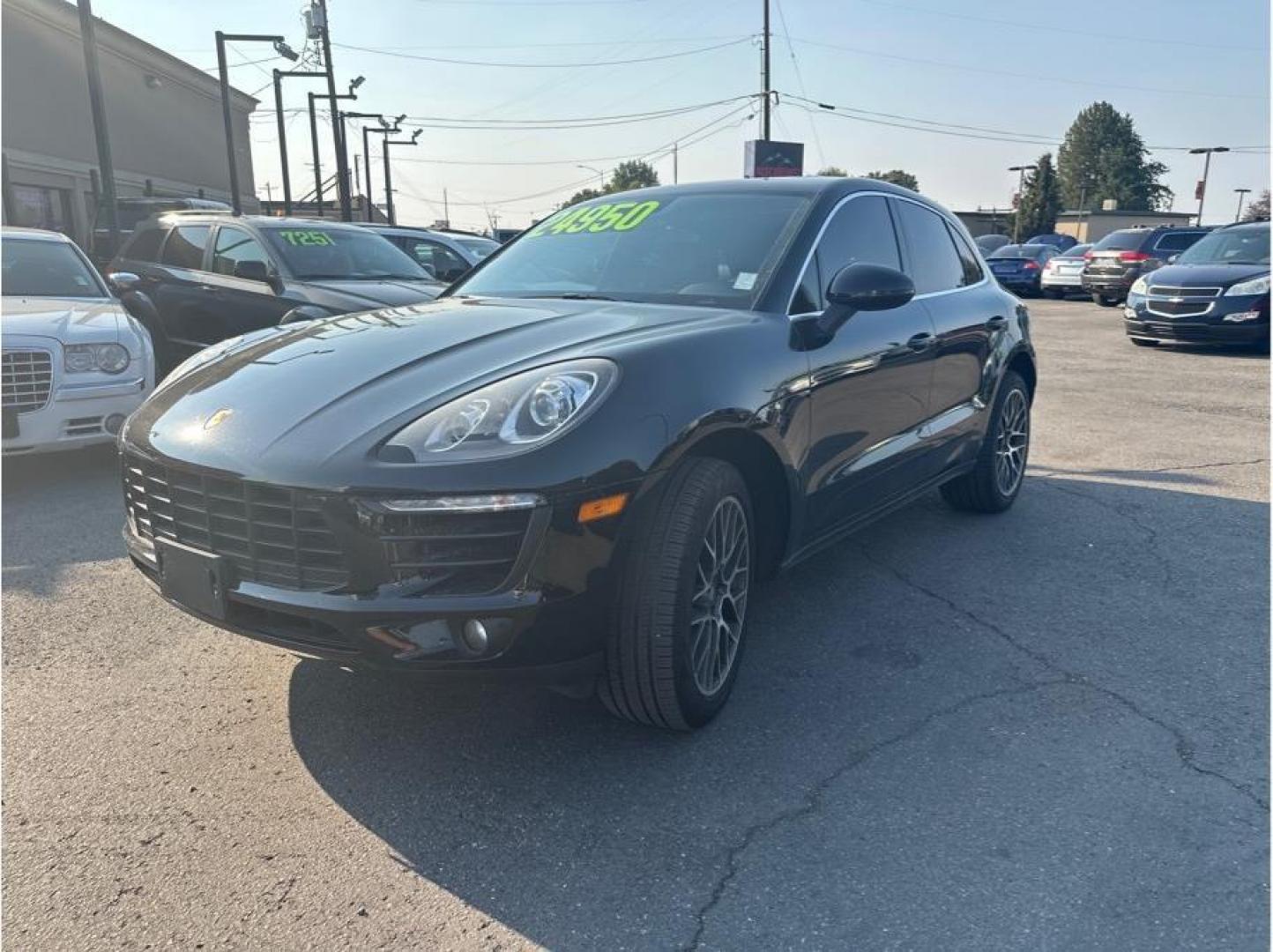 2017 Black /No Color Porsche Macan (WP1AB2A56HL) with an V6, Twin Turbo, 3.0 Liter engine, Auto, 7-Spd PDK Dbl-Cltch transmission, located at 607 W Columbia Drive, Kennewick, WA, 99336, (509) 987-1069, 46.216743, -119.126404 - Photo#17