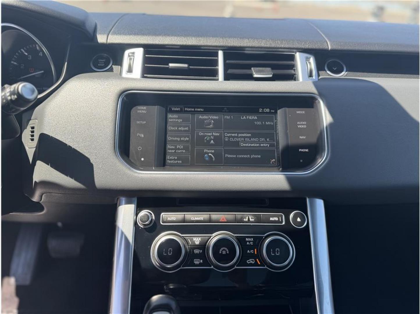 2015 White /No Color Land Rover Range Rover Sport (SALWR2VF6FA) with an V6, Supercharged, 3.0L engine, Auto, 8-Spd CmdShft transmission, located at 607 W Columbia Drive, Kennewick, WA, 99336, (509) 987-1069, 46.216743, -119.126404 - Photo#7