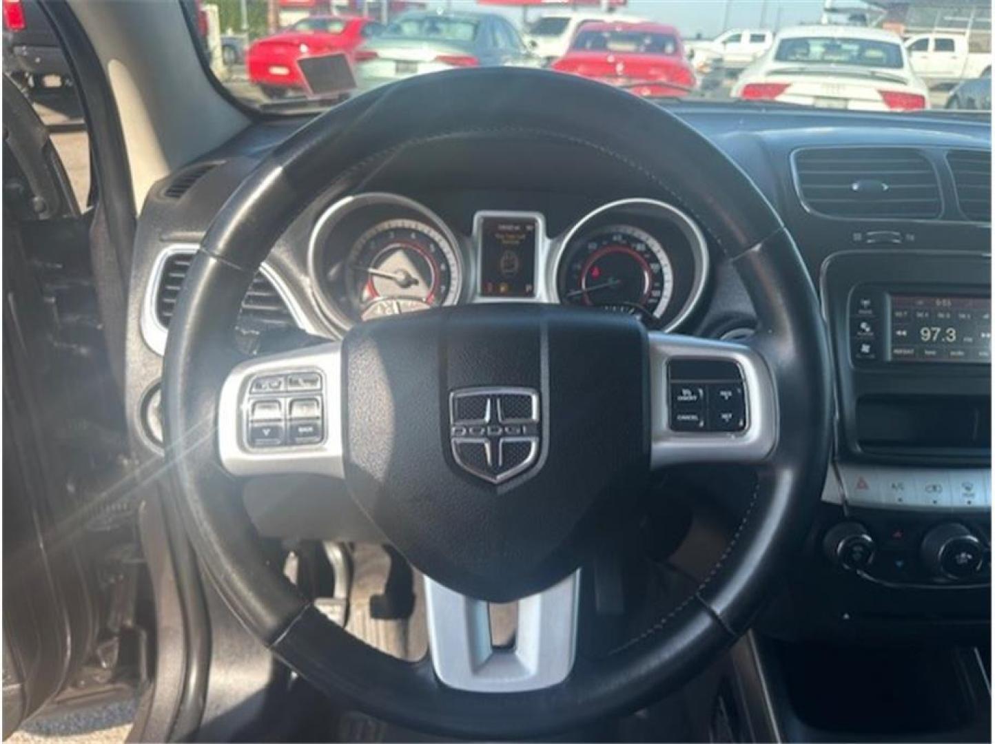 2016 Gray /No Color Dodge Journey (3C4PDDBG7GT) with an V6, 3.6 Liter engine, Auto, 6-Spd AutoStick transmission, located at 607 W Columbia Drive, Kennewick, WA, 99336, (509) 987-1069, 46.216743, -119.126404 - Photo#9