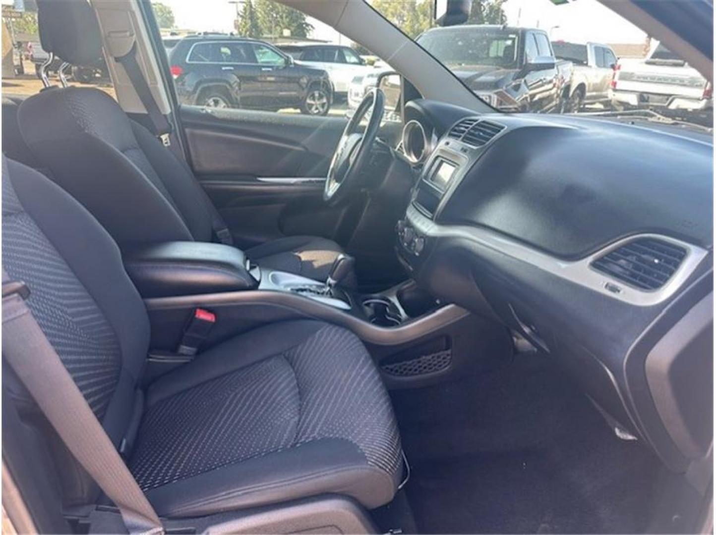 2016 Gray /No Color Dodge Journey (3C4PDDBG7GT) with an V6, 3.6 Liter engine, Auto, 6-Spd AutoStick transmission, located at 607 W Columbia Drive, Kennewick, WA, 99336, (509) 987-1069, 46.216743, -119.126404 - Photo#13