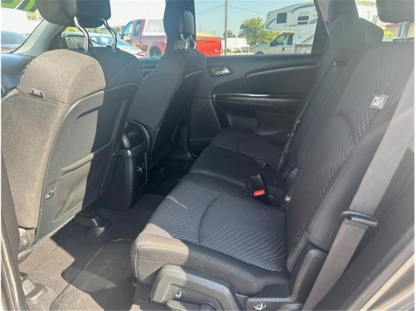 2016 Gray /No Color Dodge Journey (3C4PDDBG7GT) with an V6, 3.6 Liter engine, Auto, 6-Spd AutoStick transmission, located at 607 W Columbia Drive, Kennewick, WA, 99336, (509) 987-1069, 46.216743, -119.126404 - Photo#16