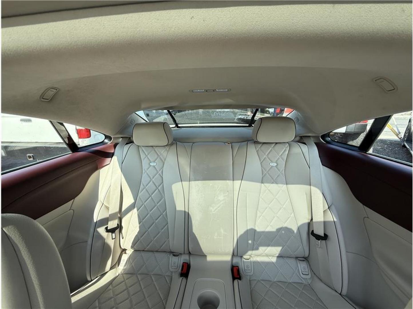 2018 White /No Color Mercedes-Benz E-Class (WDD1J6FB9JF) with an V6, Twin Turbo, 3.0 Liter engine, Auto, 9-Spd 9G-Tronic transmission, located at 607 W Columbia Drive, Kennewick, WA, 99336, (509) 987-1069, 46.216743, -119.126404 - Photo#13