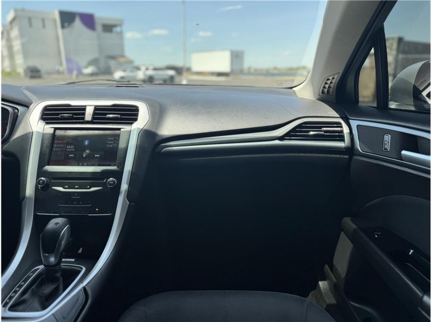 2014 Silver /No Color Ford Fusion (3FA6P0LU2ER) with an 4-Cyl, Hybrid, 2.0 Liter engine, Automatic, CVT transmission, located at 607 W Columbia Drive, Kennewick, WA, 99336, (509) 987-1069, 46.216743, -119.126404 - Photo#6