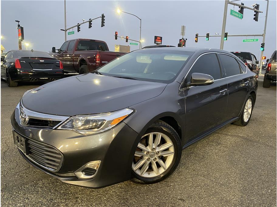 photo of 2013 Toyota Avalon 