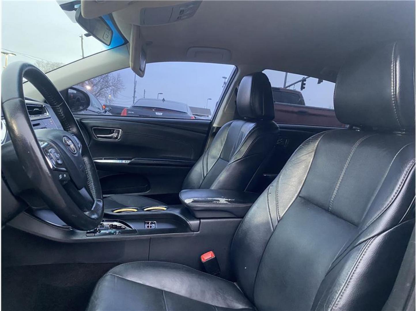 2013 Gray /No Color Toyota Avalon (4T1BK1EB9DU) with an V6, 3.5 Liter engine, Auto, 6-Spd Seq Shft transmission, located at 607 W Columbia Drive, Kennewick, WA, 99336, (509) 987-1069, 46.216743, -119.126404 - Photo#9