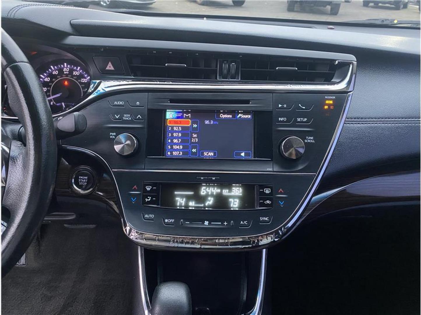 2013 Gray /No Color Toyota Avalon (4T1BK1EB9DU) with an V6, 3.5 Liter engine, Auto, 6-Spd Seq Shft transmission, located at 607 W Columbia Drive, Kennewick, WA, 99336, (509) 987-1069, 46.216743, -119.126404 - Photo#11