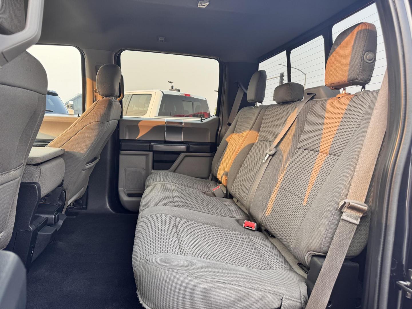 2019 Black /No Color Ford F150 SuperCrew Cab (1FTEW1E42KF) with an V6, EcoBoost, Twin Turbo, 3.5 Liter engine, Automatic, 6-Spd w/SelectShift transmission, located at 607 W Columbia Drive, Kennewick, WA, 99336, (509) 987-1069, 46.216743, -119.126404 - Photo#15