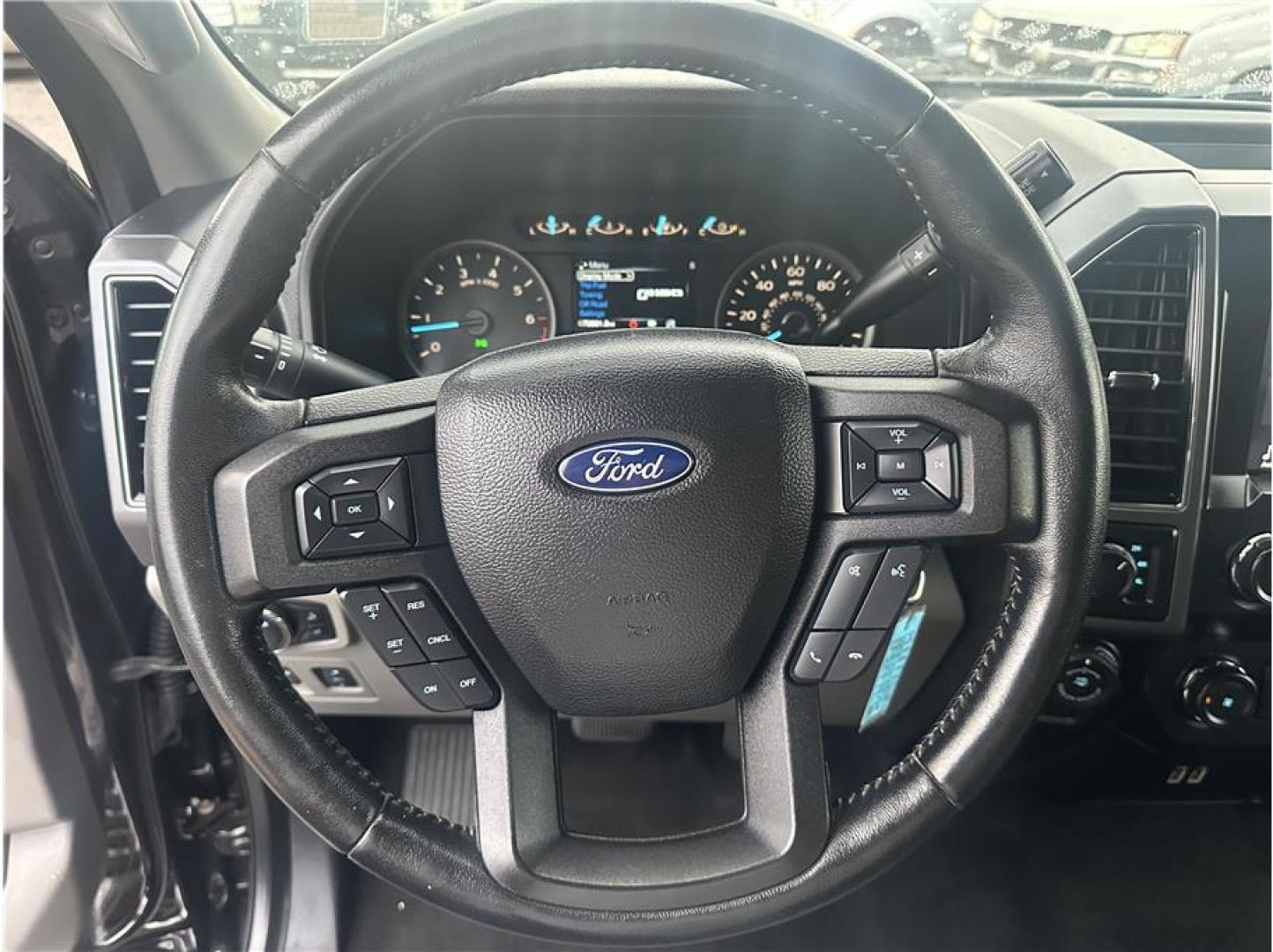 2019 Black /No Color Ford F150 SuperCrew Cab (1FTEW1E42KF) with an V6, EcoBoost, Twin Turbo, 3.5 Liter engine, Automatic, 6-Spd w/SelectShift transmission, located at 607 W Columbia Drive, Kennewick, WA, 99336, (509) 987-1069, 46.216743, -119.126404 - Photo#10