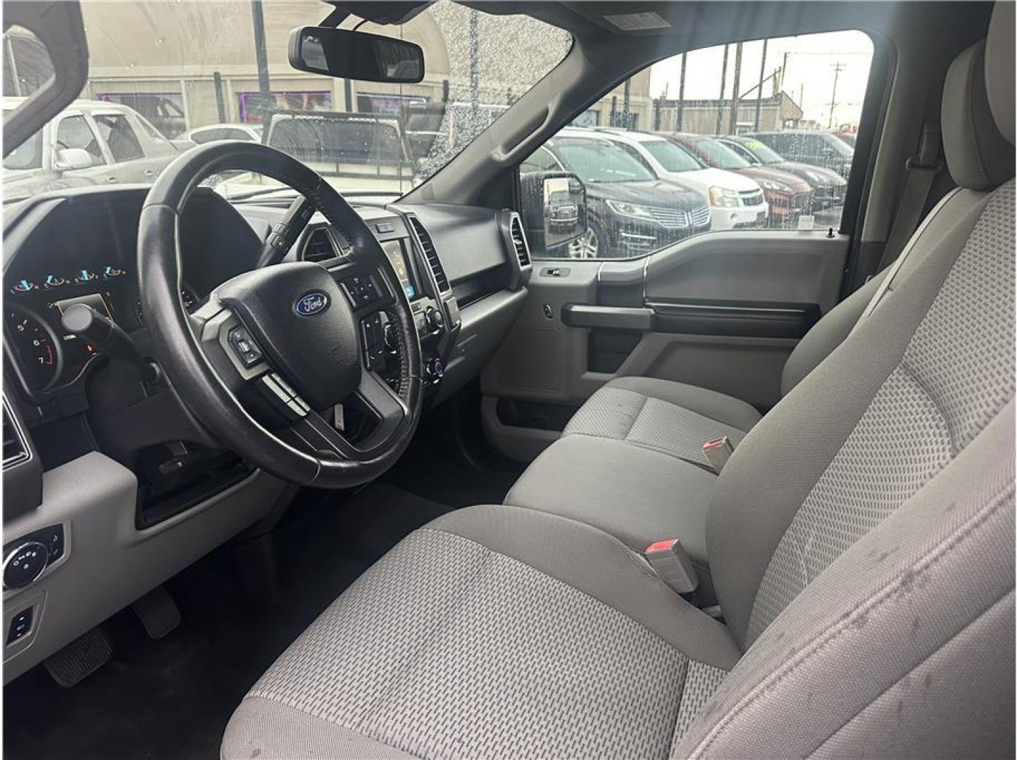 2019 Black /No Color Ford F150 SuperCrew Cab (1FTEW1E42KF) with an V6, EcoBoost, Twin Turbo, 3.5 Liter engine, Automatic, 6-Spd w/SelectShift transmission, located at 607 W Columbia Drive, Kennewick, WA, 99336, (509) 987-1069, 46.216743, -119.126404 - Photo#11