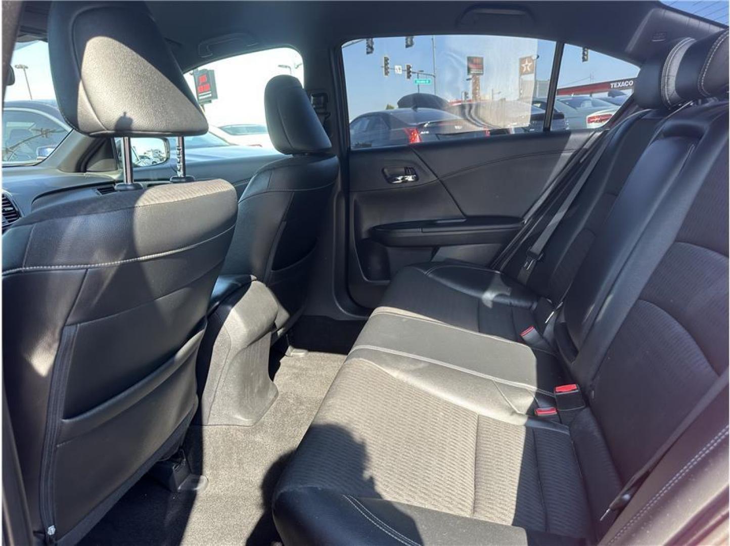 2017 Red /No Color Honda Accord (1HGCR2F50HA) with an 4-Cyl, i-VTEC, 2.4 Liter engine, Auto, CVT w/Sport Mode transmission, located at 607 W Columbia Drive, Kennewick, WA, 99336, (509) 987-1069, 46.216743, -119.126404 - Photo#16