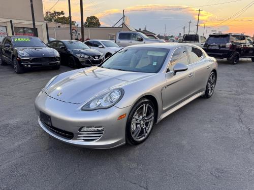 2011 Porsche Panamera 