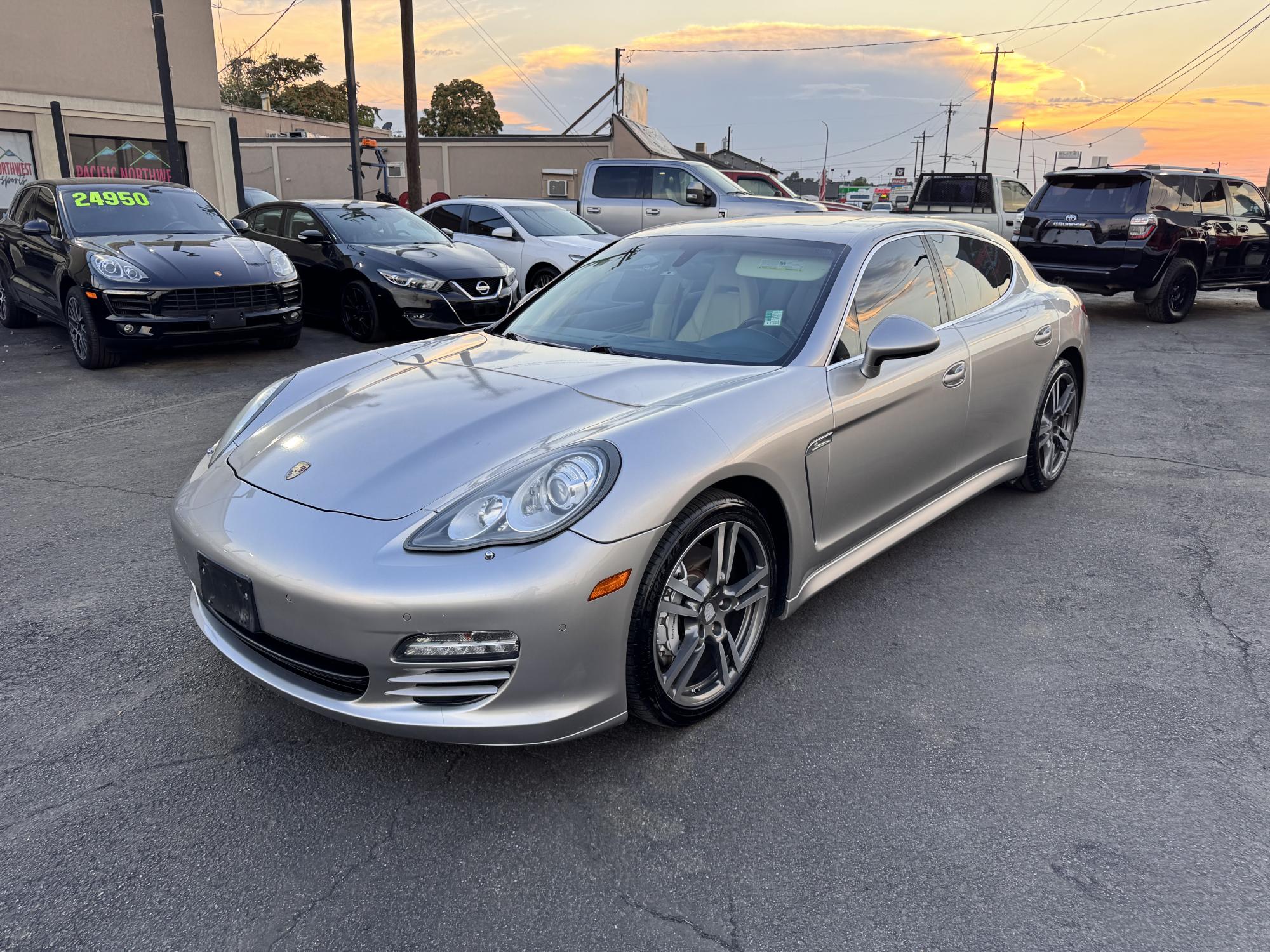 photo of 2011 Porsche Panamera 