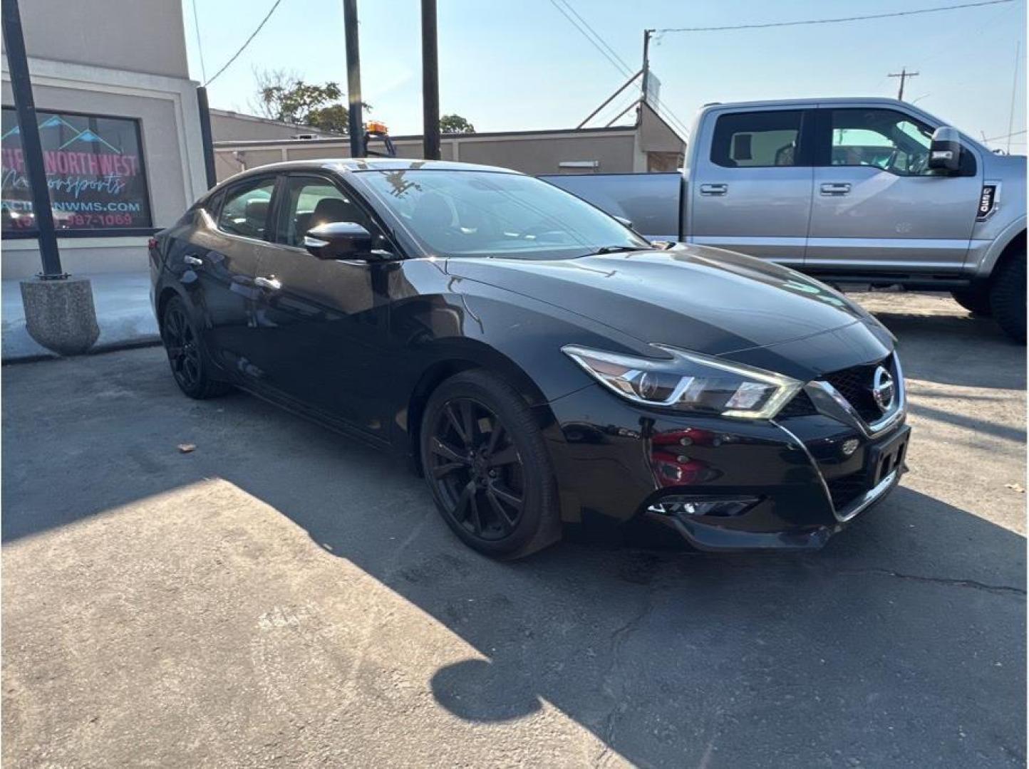 2018 Black /No Color Nissan Maxima (1N4AA6AP1JC) with an V6, 3.5 Liter engine, Auto, Xtronic CVT transmission, located at 607 W Columbia Drive, Kennewick, WA, 99336, (509) 987-1069, 46.216743, -119.126404 - Photo#5