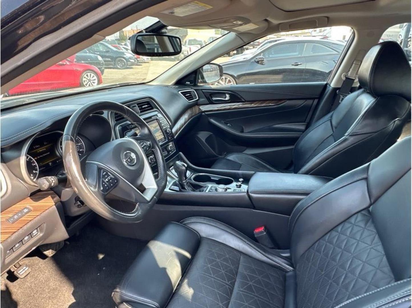 2018 Black /No Color Nissan Maxima (1N4AA6AP1JC) with an V6, 3.5 Liter engine, Auto, Xtronic CVT transmission, located at 607 W Columbia Drive, Kennewick, WA, 99336, (509) 987-1069, 46.216743, -119.126404 - Photo#9