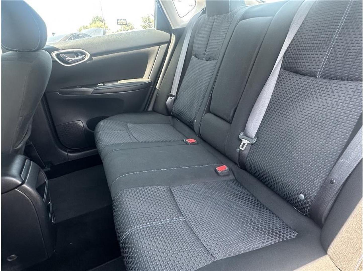 2019 Blue /No Color Nissan Sentra (3N1AB7AP9KY) with an 4-Cyl, 1.8 Liter engine, Automatic, CVT w/Xtronic transmission, located at 607 W Columbia Drive, Kennewick, WA, 99336, (509) 987-1069, 46.216743, -119.126404- Photo#12