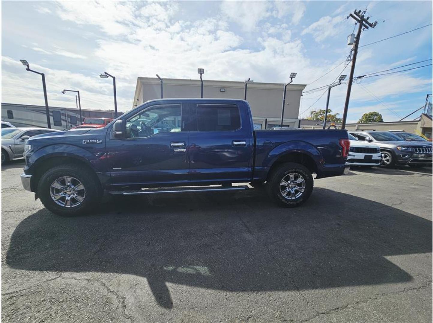 2015 Blue /No Color Ford F150 SuperCrew Cab (1FTEW1EP2FK) with an V6, EcoBoost, TT, 2.7L engine, Automatic, 6-Spd transmission, located at 607 W Columbia Drive, Kennewick, WA, 99336, (509) 987-1069, 46.216743, -119.126404 - Photo#1