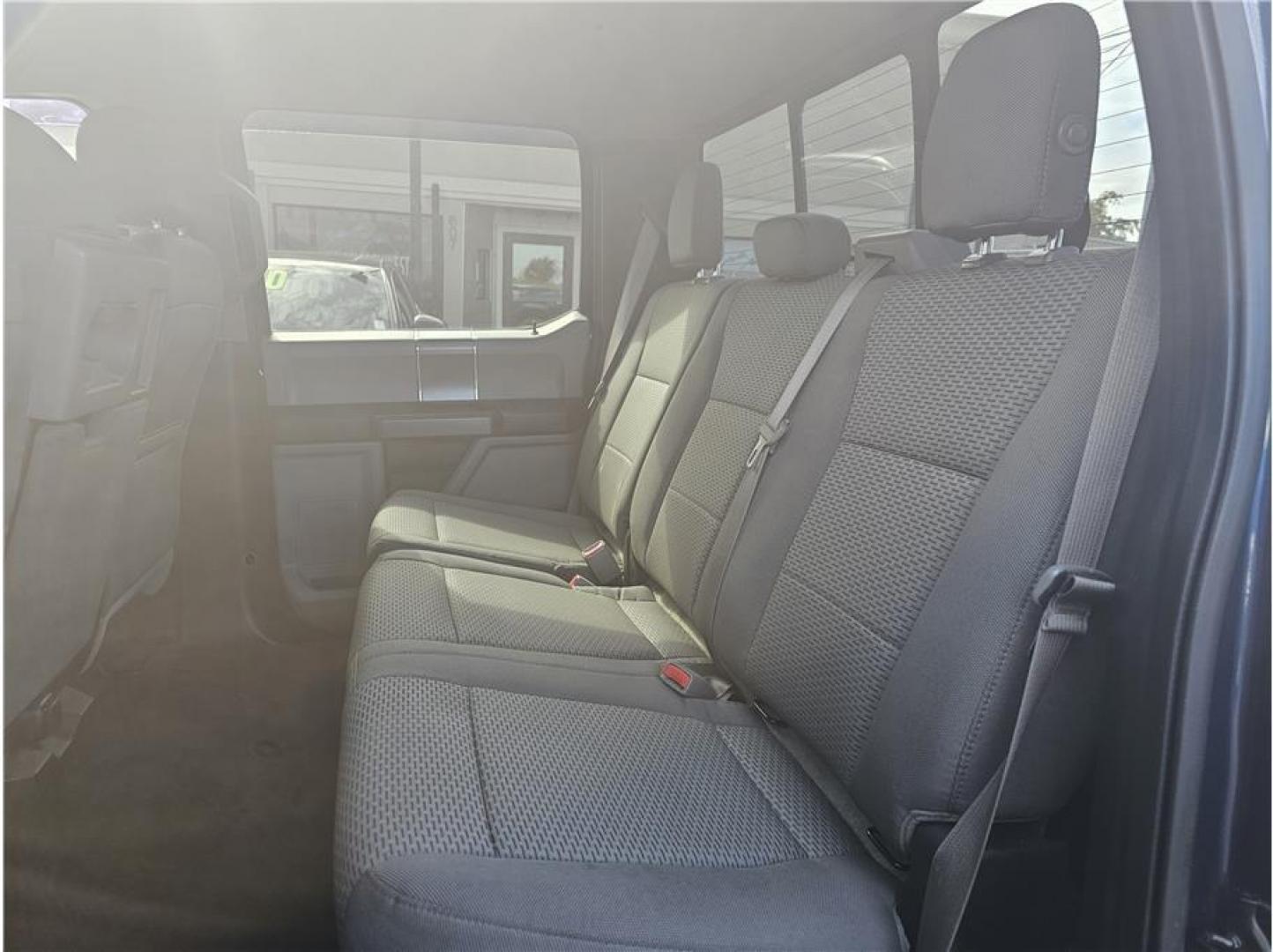 2015 Blue /No Color Ford F150 SuperCrew Cab (1FTEW1EP2FK) with an V6, EcoBoost, TT, 2.7L engine, Automatic, 6-Spd transmission, located at 607 W Columbia Drive, Kennewick, WA, 99336, (509) 987-1069, 46.216743, -119.126404 - Photo#9