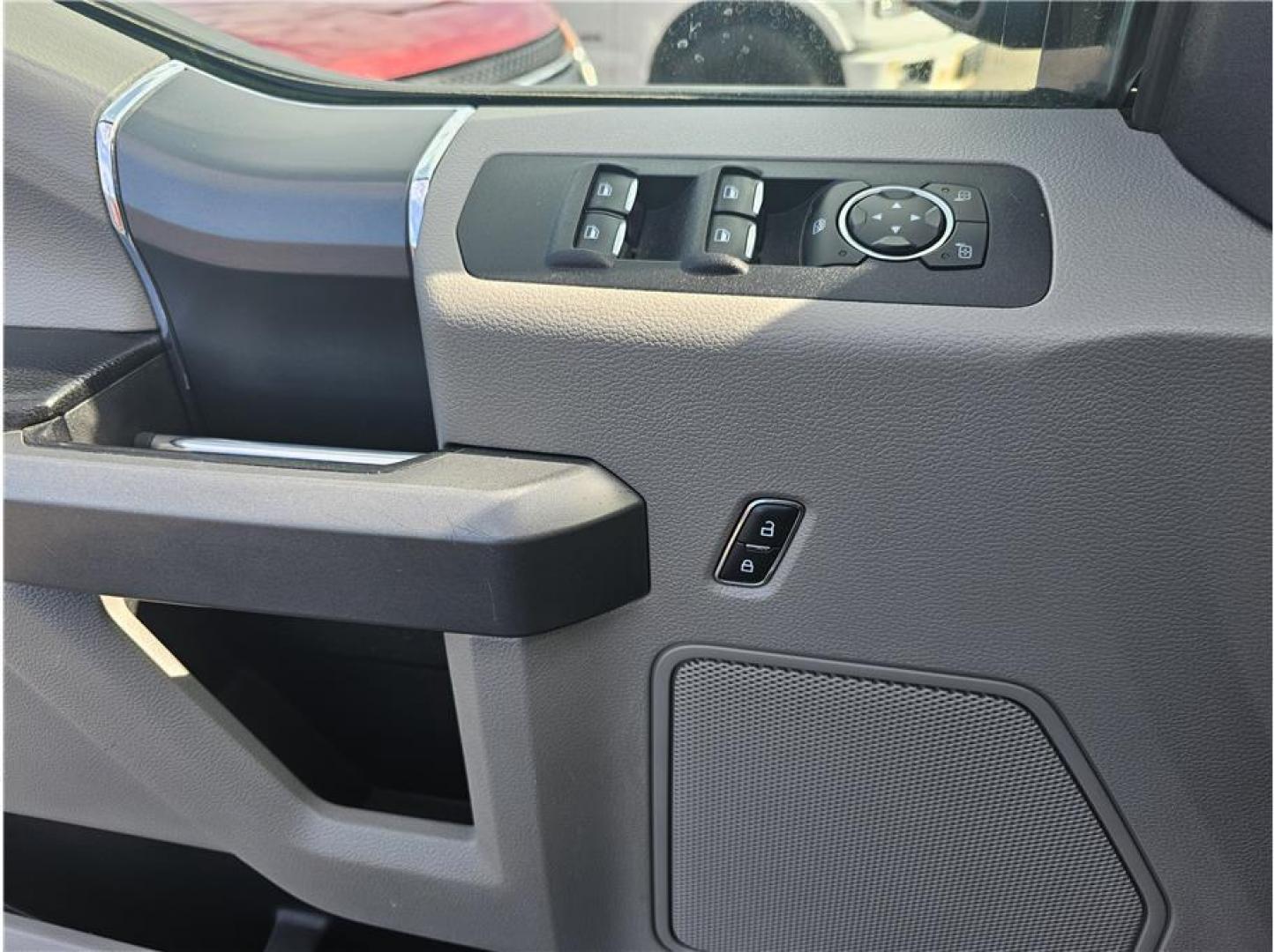 2015 Blue /No Color Ford F150 SuperCrew Cab (1FTEW1EP2FK) with an V6, EcoBoost, TT, 2.7L engine, Automatic, 6-Spd transmission, located at 607 W Columbia Drive, Kennewick, WA, 99336, (509) 987-1069, 46.216743, -119.126404 - Photo#10
